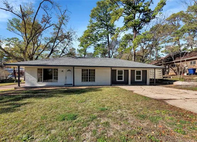 Property at 2220 Avenue O, Huntsville, TX, 77340, 4 beds, 3 baths, [object Object]