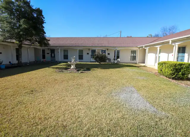 Property at 201 21st St N Apt 6, Pell City, AL, 35125, 2 beds, 1 bath, [object Object]