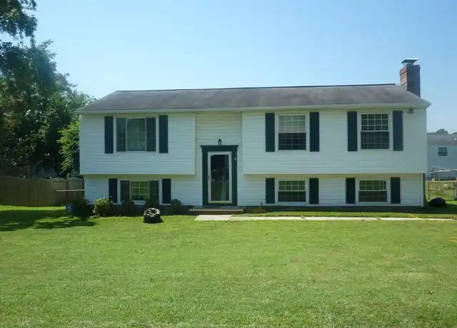 Property at 7479 Jennifer Ln, Mechanicsville, VA, 23111, 5 beds, 3 baths, [object Object]