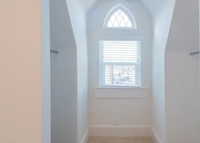Property at 2541 Garfield Ave, Minneapolis, MN, 55405, 1 bed, 1 bath, [object Object]