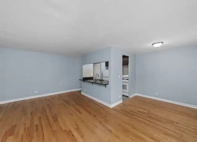Property at 663 W Grace St #507, Chicago, IL, 60613, 1 bed, 1 bath, [object Object]