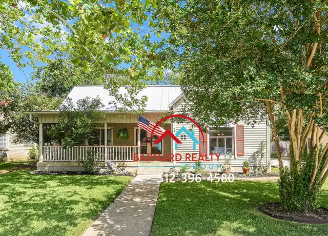 Property at 1128 W Hopkins St, San Marcos, TX, 78666, 2 beds, 2 baths, [object Object]