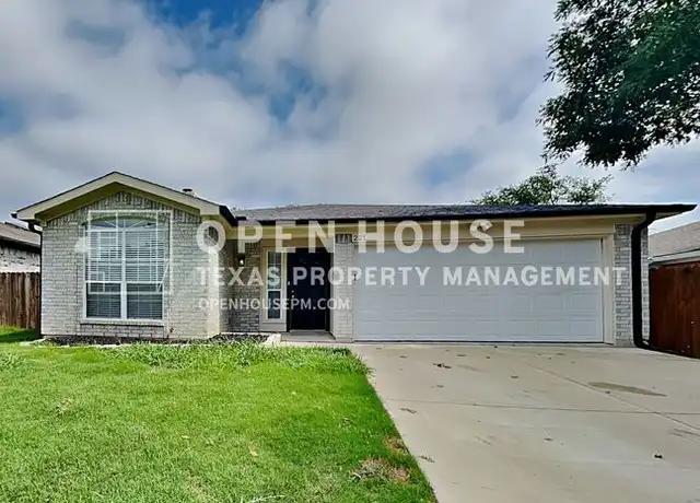 Property at 221 Moss Hill Dr, Arlington, TX, 76018, 3 beds, 2 baths, [object Object]