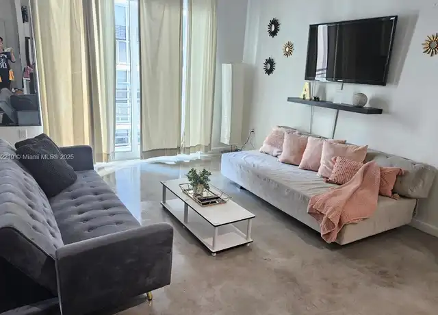 Property at 234 NE 3rd St #2209, Miami, FL, 33132, 1 bed, 1 bath, [object Object]