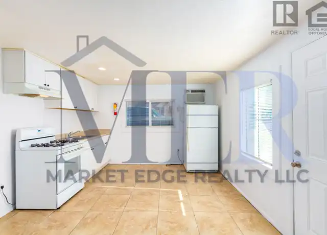 Property at 3601 W Melvin St Unit 8, Phoenix, AZ, 85009, 1 bed, 1 bath, [object Object]