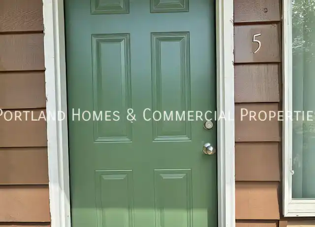 Property at 10235 NE Prescott St Unit 5, Portland, OR, 97220, 1 bed, 1 bath, [object Object]