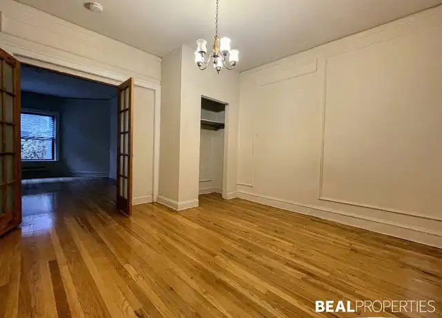 Property at 1317 Oak Ave Unit H, Evanston, IL, 60201, 1 bed, 1 bath, [object Object]