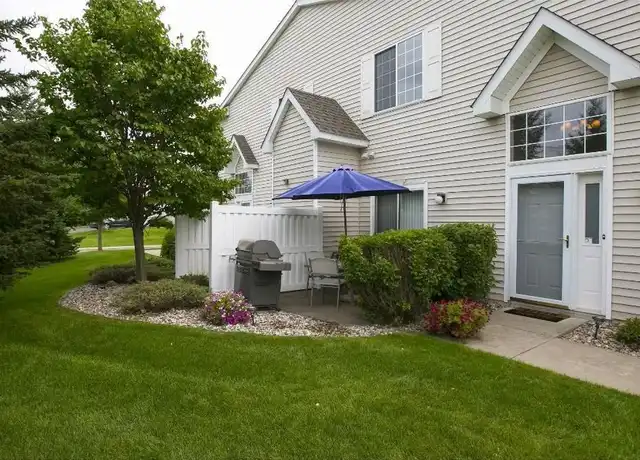 Property at 17647 Hackberry Ct Unit 17647, Eden Prairie, MN, 55347, 2 beds, 1 bath, [object Object]