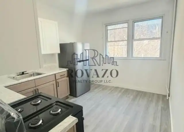 Property at 178 Wegman Pkwy Unit 1, Jersey City, NJ, 07305, 3 beds, 1 bath, [object Object]