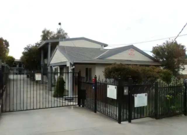 Property at 2316 96th Ave Unit 06, Oakland, CA, 94603, 1 bed, 1 bath, [object Object]