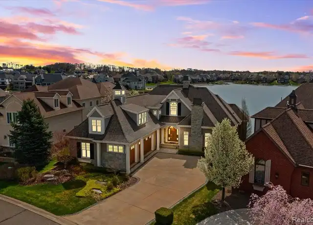 Property at 8403 Boulder Shores Dr, South Lyon, MI, 48178, 4 beds, 4 baths, [object Object]