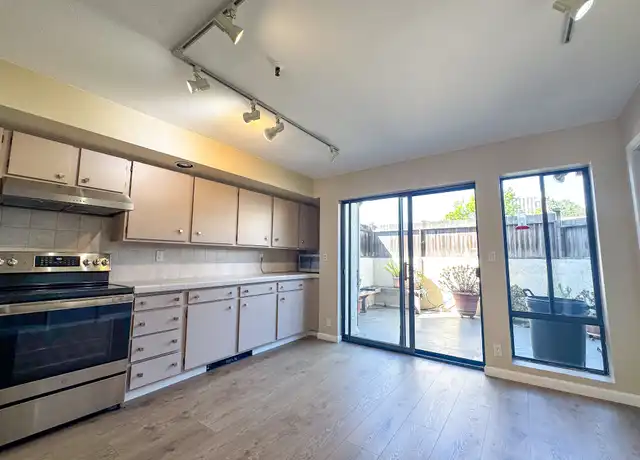 Property at 685 High St Unit 2A, Palo Alto, CA, 94301, 2 beds, 2.5 baths, [object Object]