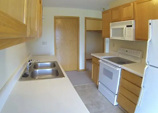 Photo of 2549 Cornelia Trl, Saint Paul, MN 55125