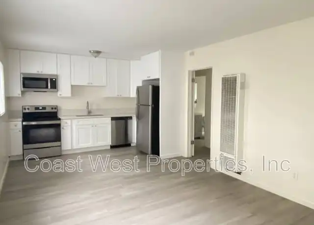 Property at 1361 Grand Ave Unit 8, San Diego, CA, 92109, 1 bed, 1 bath, [object Object]
