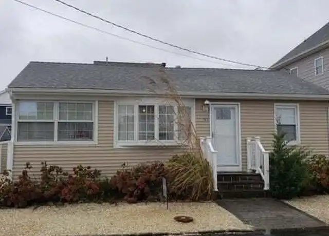 Property at 133 Kathryn St, Lavallette, NJ, 08735, 4 beds, 2 baths, [object Object]