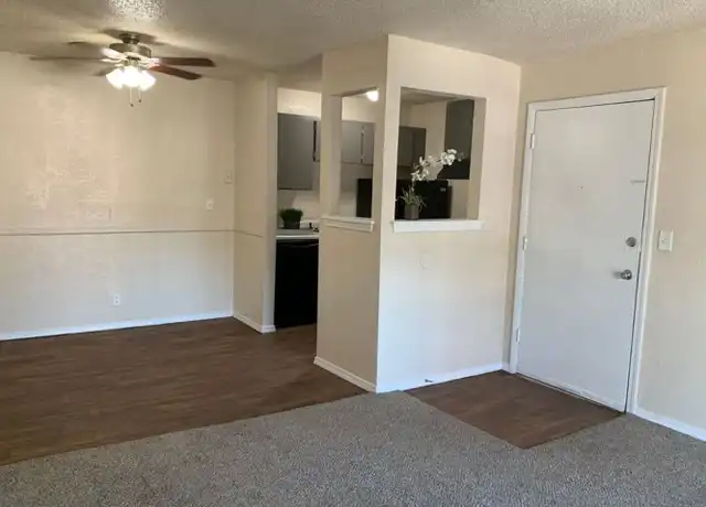 Property at 1337 E 61st St Unit 06K, Tulsa, OK, 74136, 2 beds, 1 bath, [object Object]