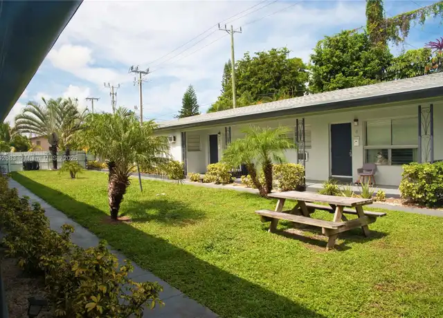 Property at 2206 Fillmore St Unit 2, Hollywood, FL, 33020, 2 beds, 1 bath, [object Object]