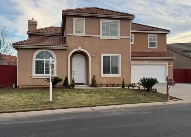 Property at 4160 N Creekbend, Clovis, CA, 93619, 4 beds, 2 baths, [object Object]