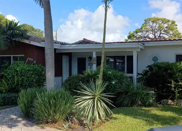 Property at 803 NE 21st Dr, Wilton Manors, FL, 33305, 1 bed, 1 bath, [object Object]