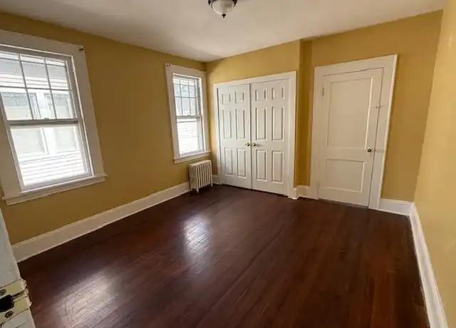 Property at 2127 Main St, Bridgeport, CT, 06606, 3 beds, 1 bath, [object Object]