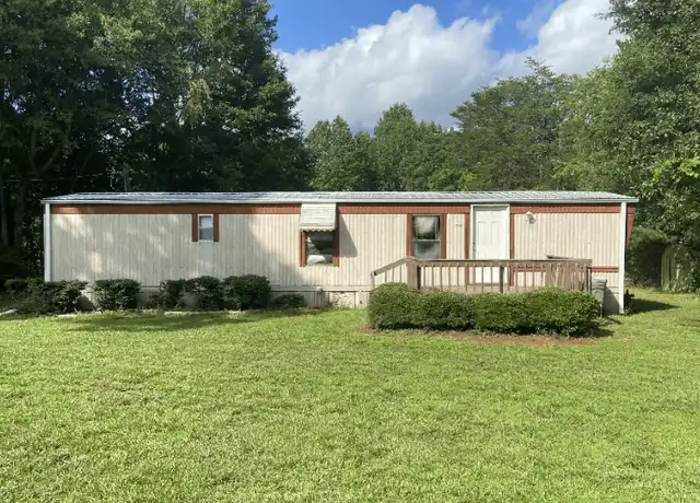Property at 110 Woodland Dr, Easley, SC, 29642, 2 beds, 1 bath, [object Object]