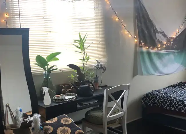Property at 2816 Silver Ave SE Unit B, Albuquerque, NM, 87106, 1 bed, 1 bath, [object Object]