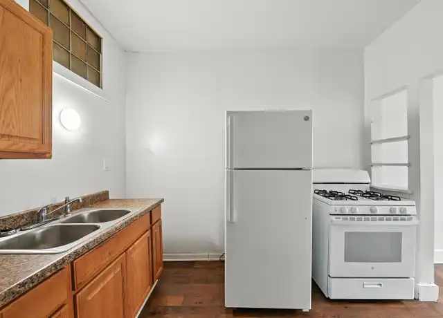 Property at 1734 W Clarke St Unit 2604 (Lower), Milwaukee, WI, 53206, 1 bed, 1 bath, [object Object]