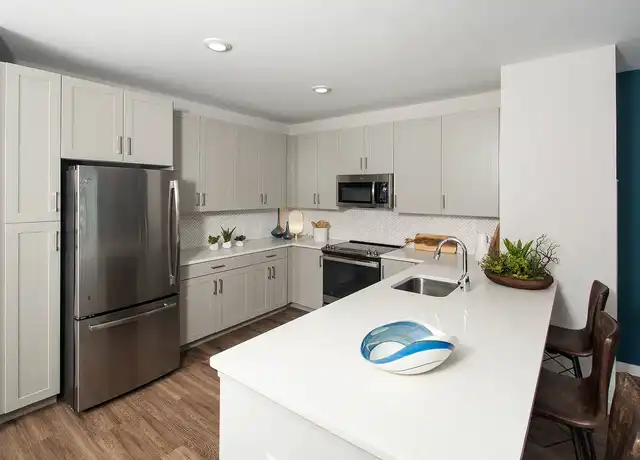 Property at Alta Clara - 21 Executive Dr, Stoneham, MA, 02180, 1-2 bed, 1-2 bath, [object Object]