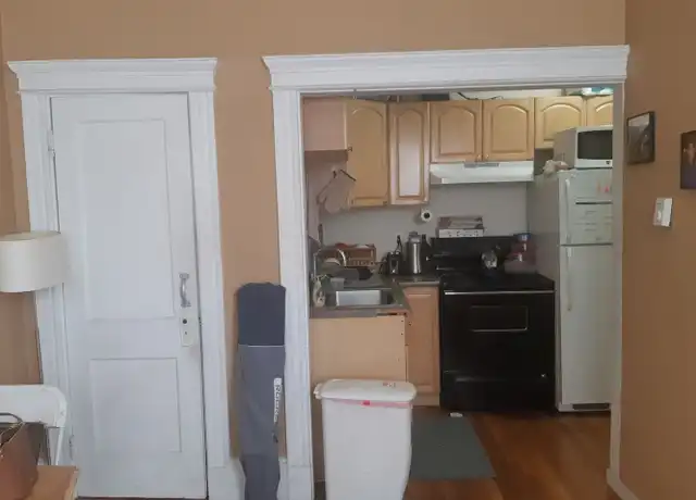 Property at 887 Huntington Ave, Boston, MA, 02115, 1 bed, 1 bath, [object Object]