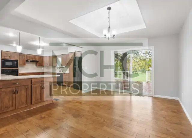 Property at 16090 Nall Ave, Stilwell, KS, 66085, 3 beds, 2.5 baths, [object Object]