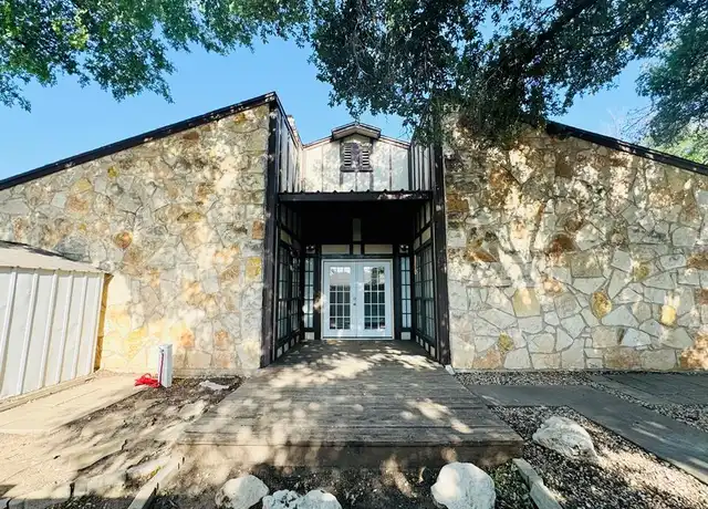 Property at 1701 Utah Ave, San Angelo, TX, 76904, 3 beds, 2 baths, [object Object]