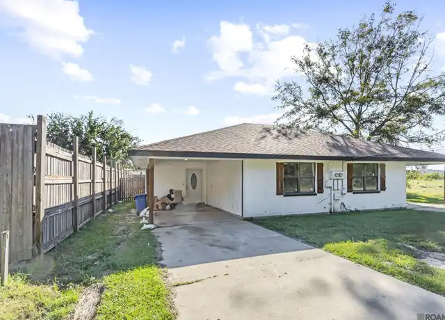 Property at 1311 Bauerle Rd Unit A, Hammond, LA, 70403, 2 beds, 1 bath, [object Object]