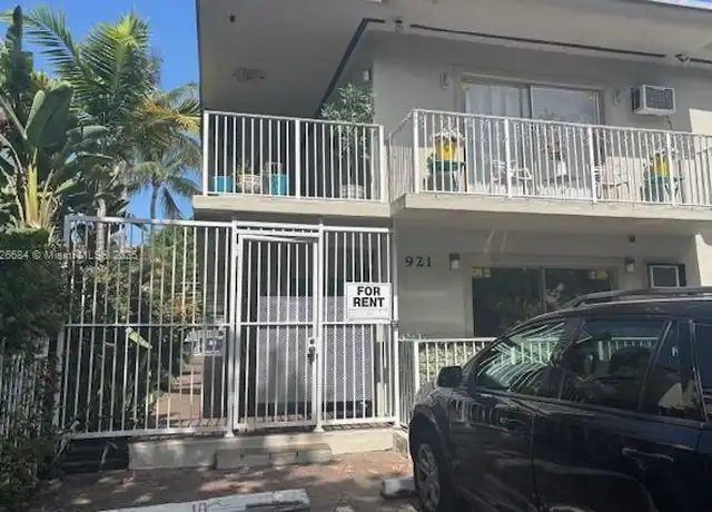 Property at 921 Meridian Ave #2, Miami Beach, FL, 33139, 2 beds, 1 bath, [object Object]