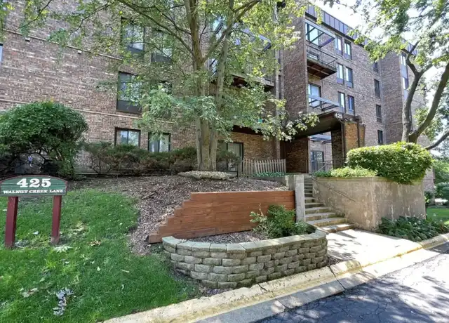 Property at 425 Walnut Creek Ln #1104, Lisle, IL, 60532, 1 bed, 1 bath, [object Object]