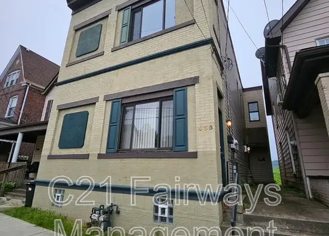 Property at 535 3rd St, Pitcairn, PA, 15140, 2 beds, 1 bath, [object Object]