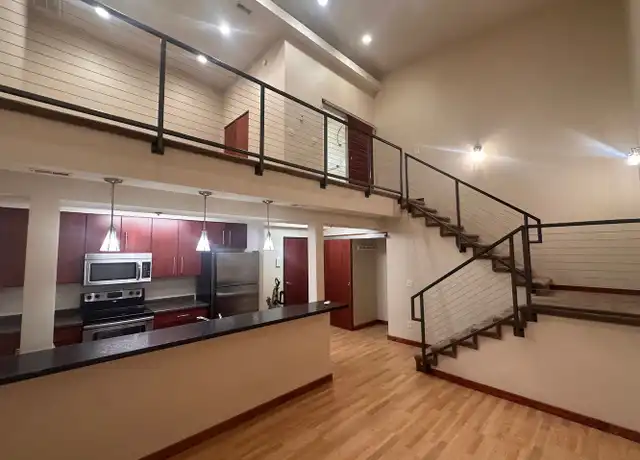 Property at 107 Roberts St N Unit 201, Fargo, ND, 58102, 1 bed, 1 bath, [object Object]