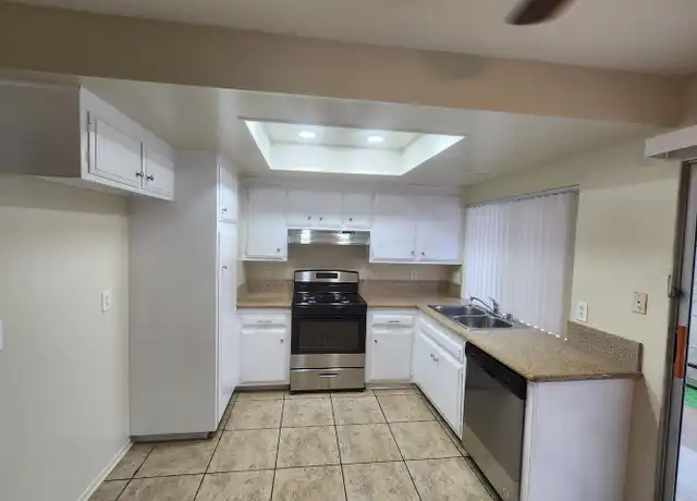Property at 17318 San Luis St Unit 2, Fountain Valley, CA, 92708, 2 beds, 2 baths, [object Object]
