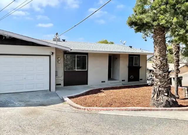 Property at 724 Franklin Ln Unit A, Vista, CA, 92084, 2 beds, 2 baths, [object Object]