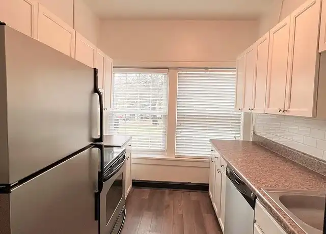 Property at Blackstone & Fairmont - 3300 Park Ave, Nashville, TN, 37209, 1-2 bed, 1-2 bath, [object Object]