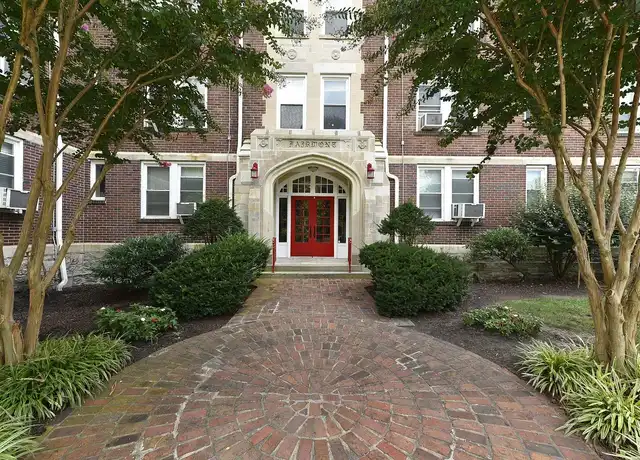 Property at Blackstone & Fairmont - 3300 Park Ave, Nashville, TN, 37209, 1-2 bed, 1-2 bath, [object Object]