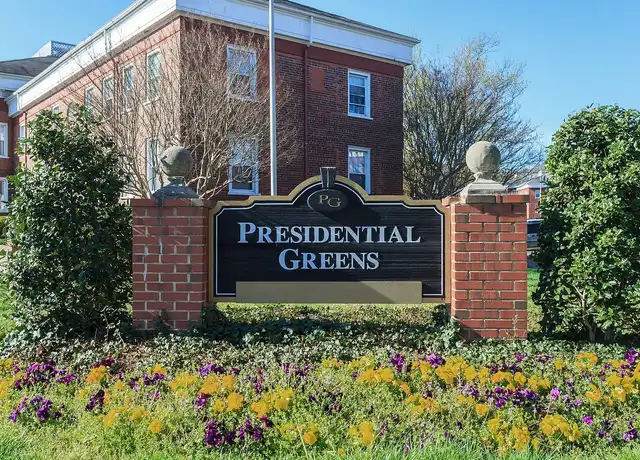 Property at Presidential Greens - 3904 Executive Ave, Alexandria, VA, 22305, 1 bed, 1 bath, [object Object]