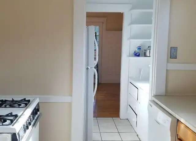 Property at 225 Chestnut Hill Ave, Brighton, MA, 02135, 4 beds, 1 bath, [object Object]