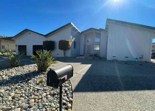 Property at 1260 S Ridgemark Dr, Hollister, CA, 95023, 3 beds, 3 baths, [object Object]