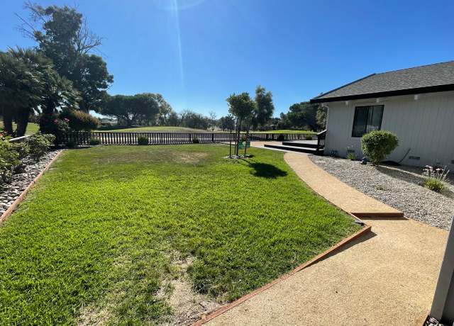Photo of 1260 S Ridgemark Dr, Hollister, CA 95023