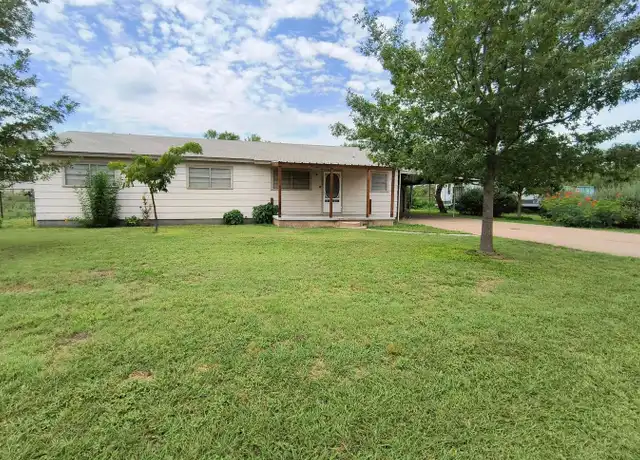Property at 7865 Gladiola Ave, San Angelo, TX, 76901, 3 beds, 2 baths, [object Object]