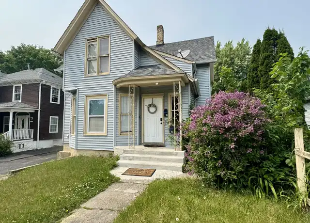 Property at 370 Bent St Unit 3, Elgin, IL, 60120, 1 bed, 1 bath, [object Object]