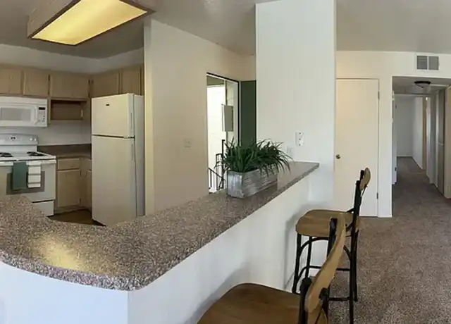 Property at Parkside Apartments - 6285 Jacinto Ave, Sacramento, CA, 95823, 1 bed, 1 bath, [object Object]