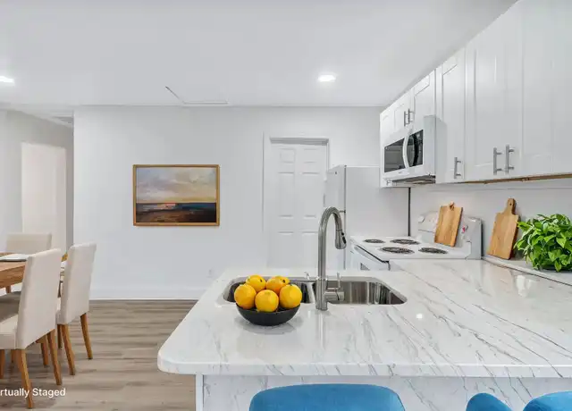 Property at 2530 Honeysuckle Ave, Fort Worth, TX, 76111, 3 beds, 1 bath, [object Object]
