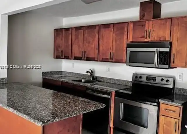 Property at 4610 NW 79th Ave Unit 2B, Doral, FL, 33166, 1 bed, 1 bath, [object Object]