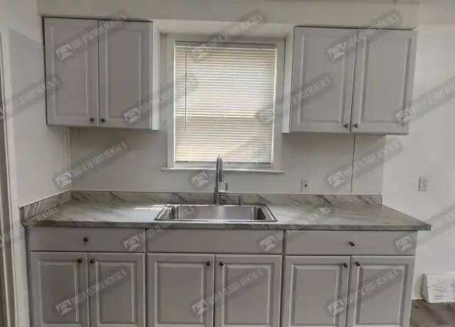 Property at 12690 Grandmont Ave, Detroit, MI, 48227, 3 beds, 1 bath, [object Object]
